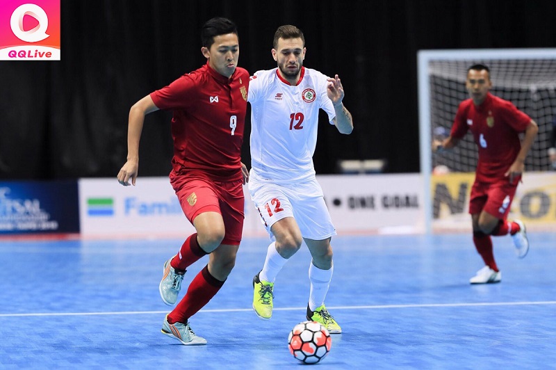 Bóng đá Futsal trong nhà