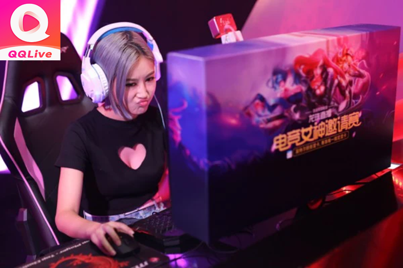 nữ game thủ liên minh